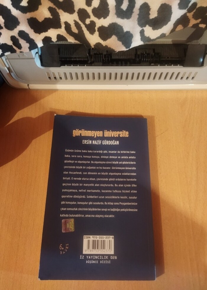 Görünmeyen Üniversite - Ersin Nazif Gürdoğan  - Görsel 2