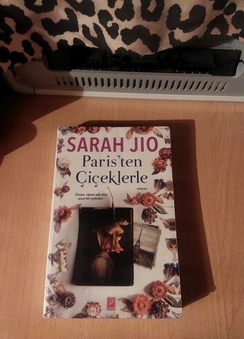 Paris'ten Çiçeklerle - Sarah Jio