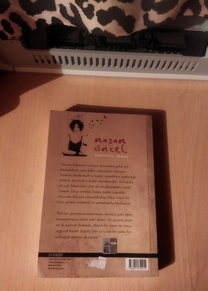 Yarınsız Yarın - Nazan Öncel  - Görsel 2