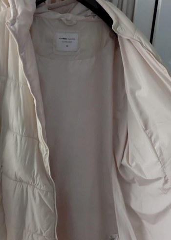 LC Waikiki krem Kapüşonlu Kadın Mont - Görsel 8