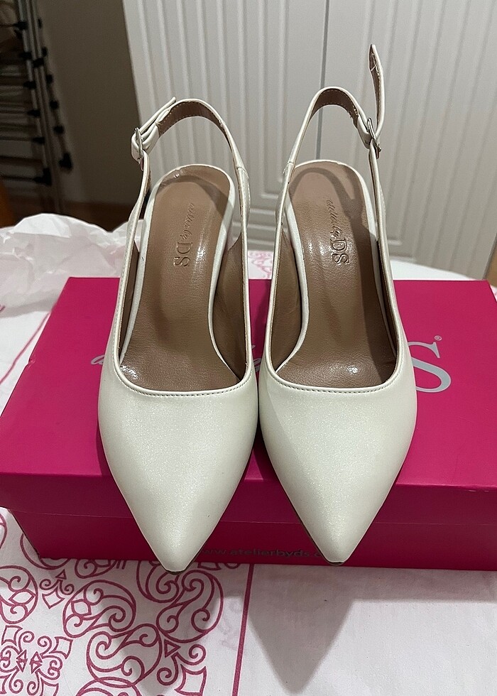 Topuklu ayakkabı - Görsel 2