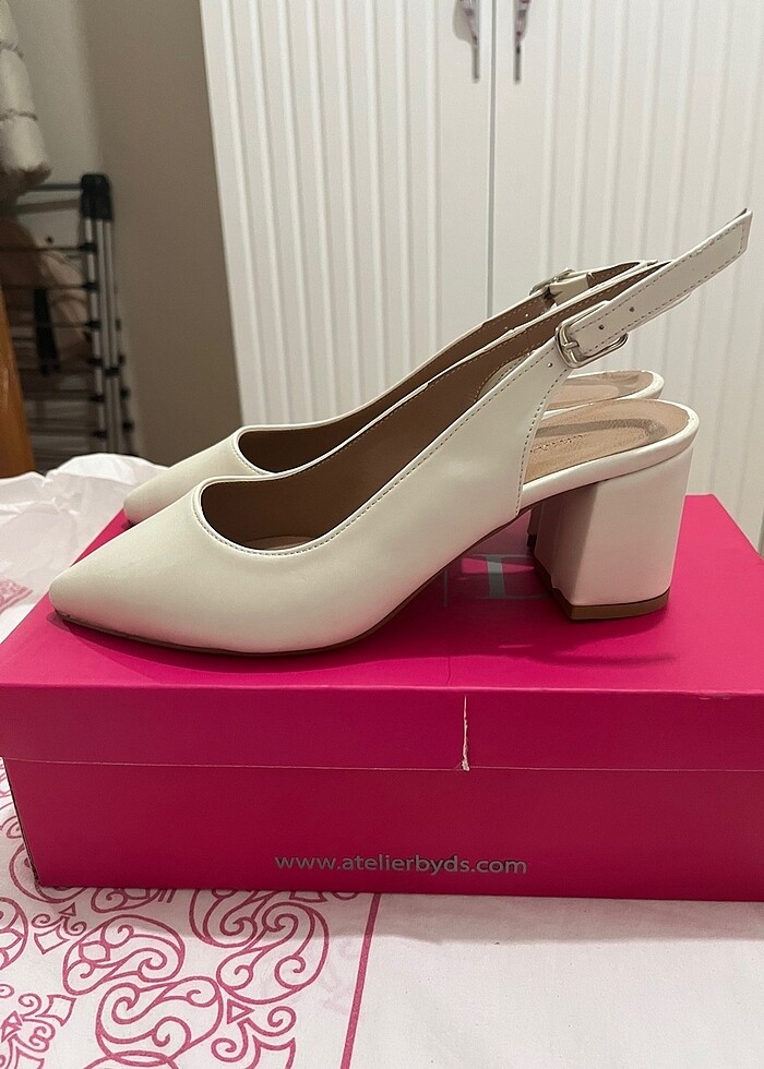 Topuklu ayakkabı - Görsel 3