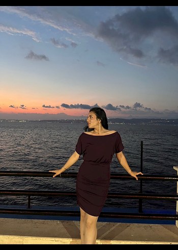 V Yaka Mor Drapeli Midi Elbise - Görsel 3