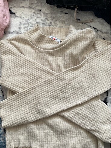 l Beden Crop bluz