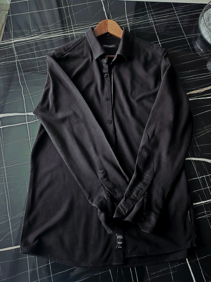 2 adt polo slim fit L gömlk v 1 mavi marka siyah gömlk v 2 çorap - Görsel 2