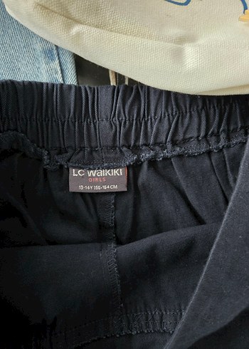 Kız çocuk etek ,pantalon,bez Çanta ve Tavşan Şapka - Görsel 3