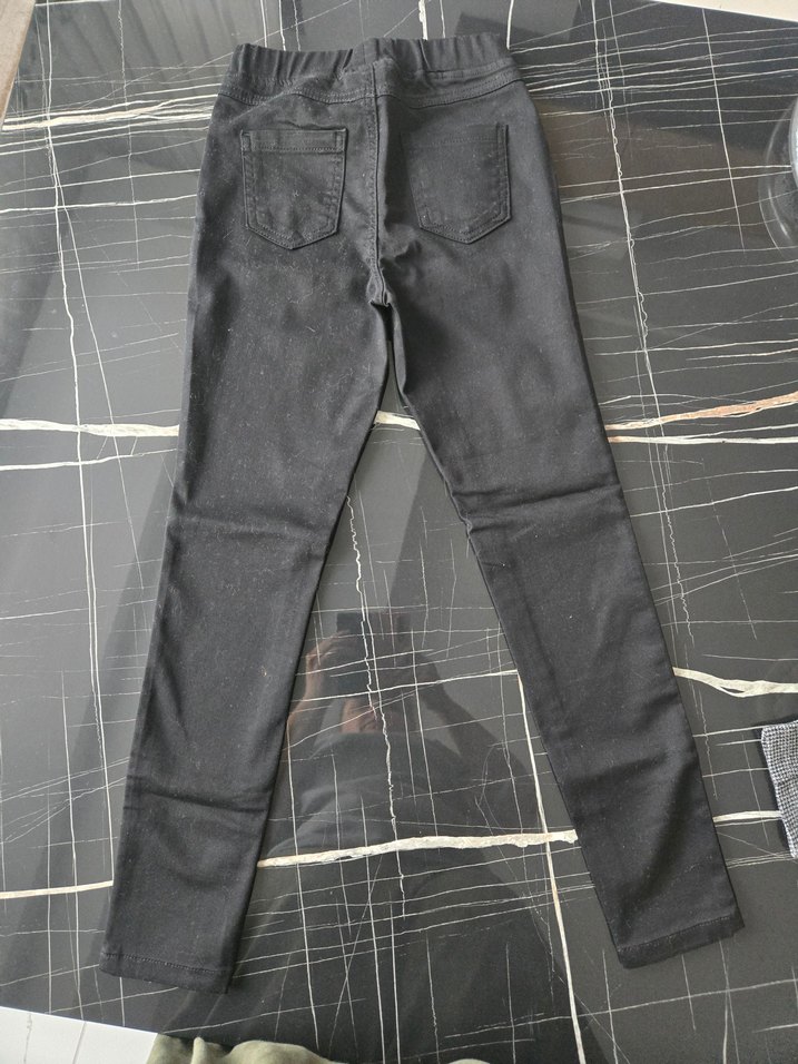 Kız çocuk dar kesim kot pantalon ve zara tayt - Görsel 4