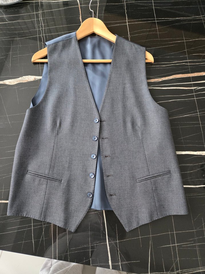 Gri Erkek Klasik Kesim Düğmeli Ceket ve Yelek - Görsel 3