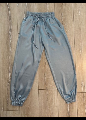 Zara Bebek Mavisi Parlak Saten Lastikli Jogger