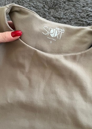 Oysho Model Halter Yaka Yumuşacık Crop Top - Görsel 4