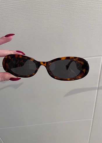 Vogue model Bershka gözlük - Görsel 3