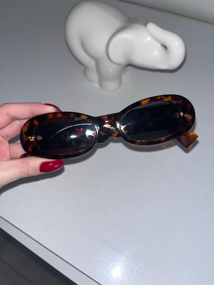 Vogue model Bershka gözlük - Görsel 2