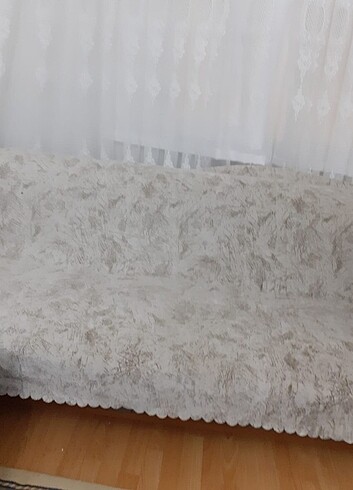 Süngerli koltuk ortusu