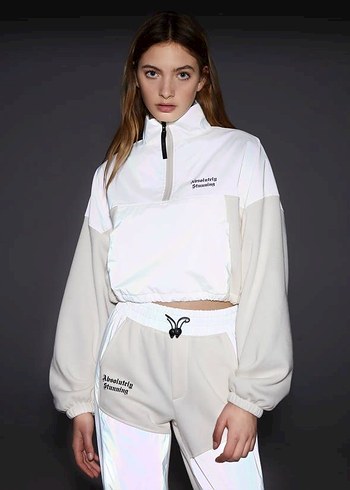 BERSHKA hologramlı sweatshirt - Görsel 2