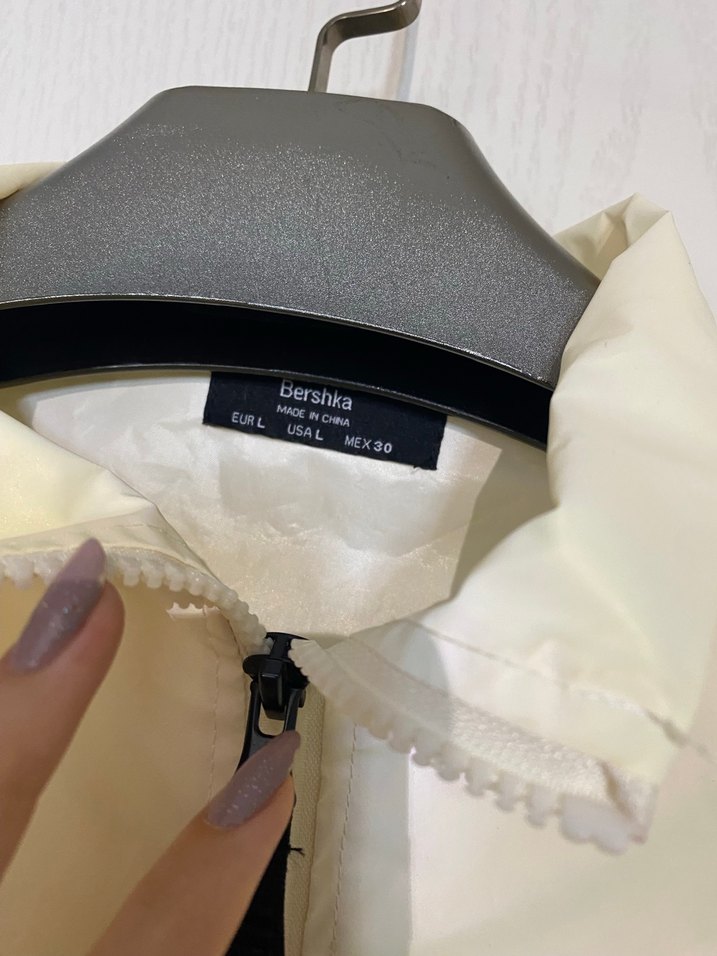 BERSHKA hologramlı sweatshirt - Görsel 5