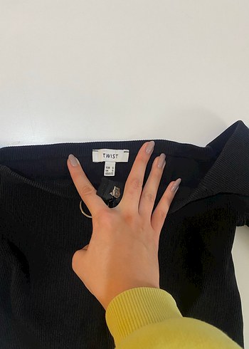 Twist fermuarlı düşük omuz bluz - Görsel 2
