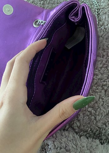 BERSHKA parlak çanta - Görsel 5