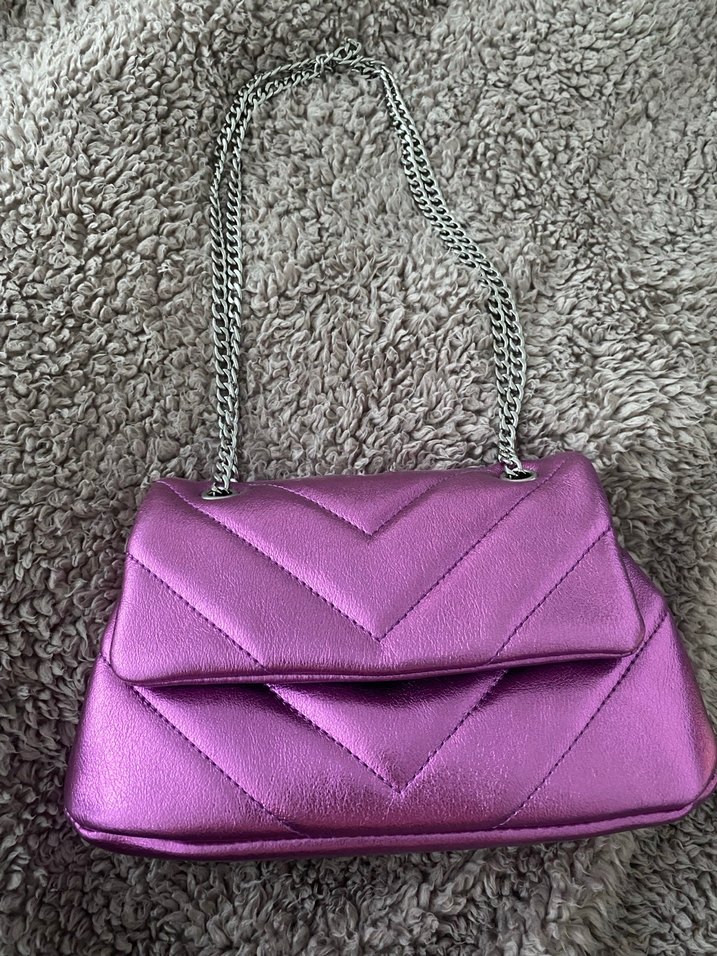 BERSHKA parlak çanta - Görsel 2