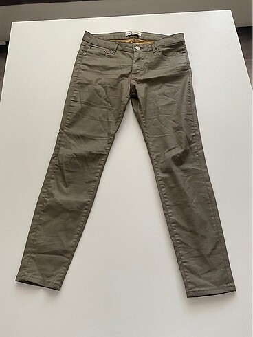 Zara suni deri pantolon