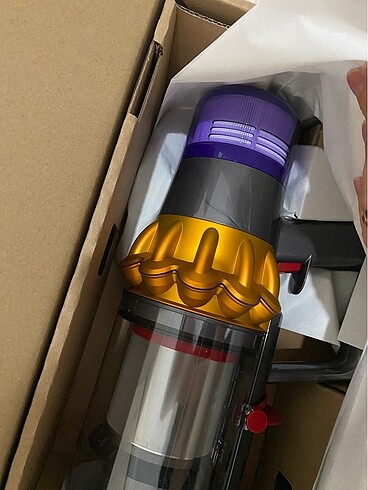 Dyson V 15