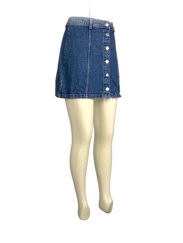 H&M H&M Mini Etek %70 İndirimli.