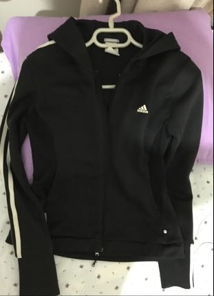 s Beden siyah Renk Adidas eşorfman üstü