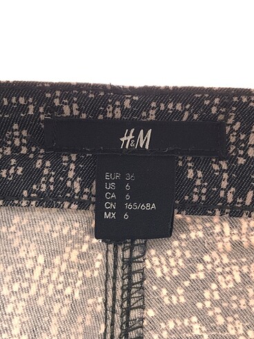 36 Beden çeşitli Renk H&M Skinny %70 İndirimli.