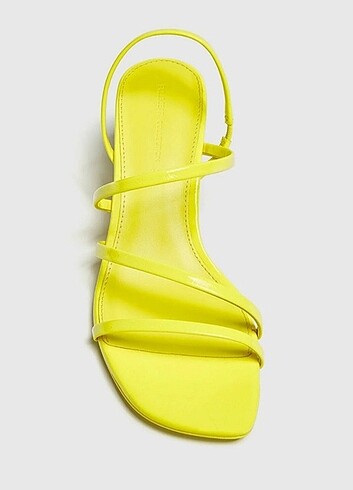 Pull and Bear Pull and bear Neon sandalet