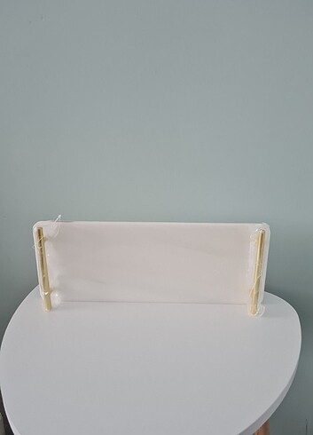 Linens mermer tepsi