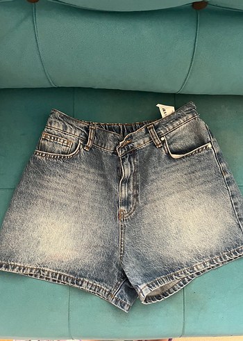 Trendyol & Milla Yuksek Bel Acik Mavi Denim Sort