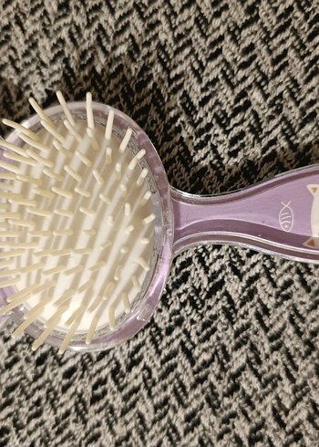 Miniso Pastel Mor Kedi Figürlü Tarak