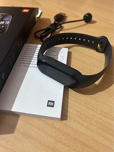 Xiaomi mi band 5 akıllı bileklik