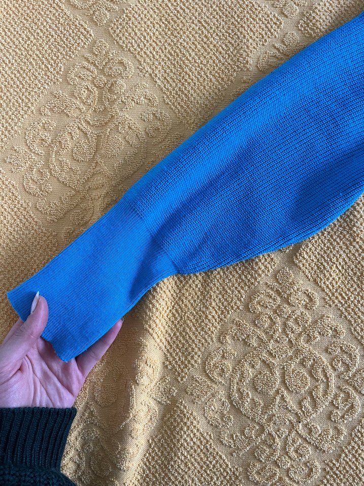 Zara Mavi V Yakalı Örgü Kadın Kazak - Görsel 3