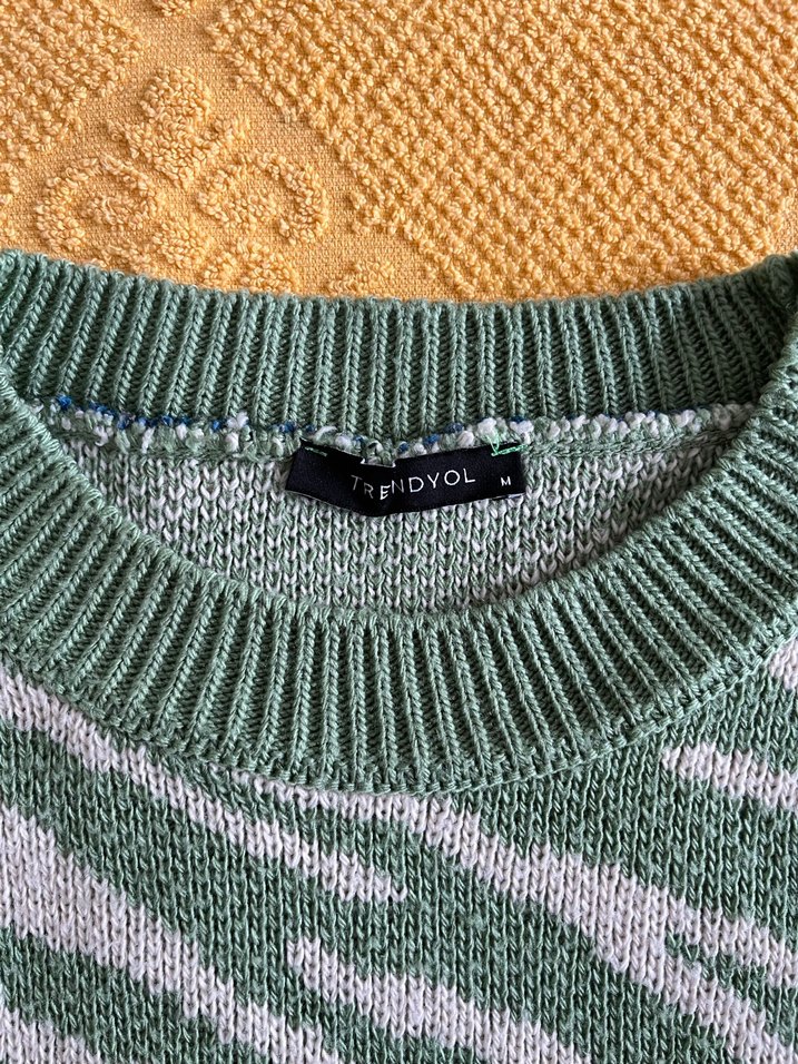 Zara Yeşil Zebra Desenli Kadın Triko Kazak - Görsel 3