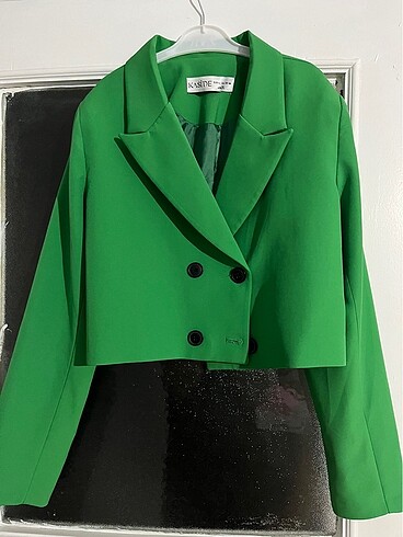 Kısa Blazer Ceket