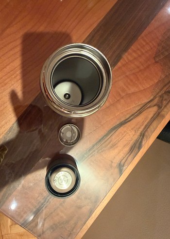 Parlak Altın Renkli Termosu - Görsel 3