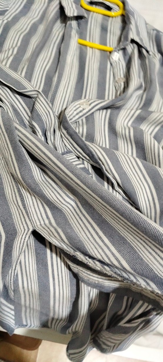 Gri Çizgili Düğmeli Kadın Gömlek - Görsel 4