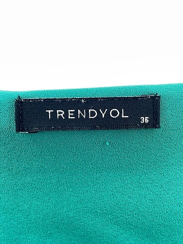 36 Beden yeşil Renk Trendyol & Milla Kısa Elbise %70 İndirimli.