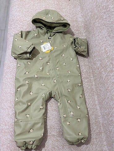 LC Waikiki Astronot mont