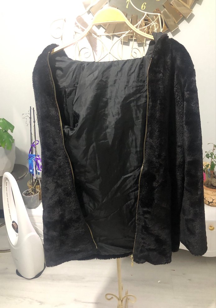 Siyah Peluş Kadın Kaban - Görsel 2