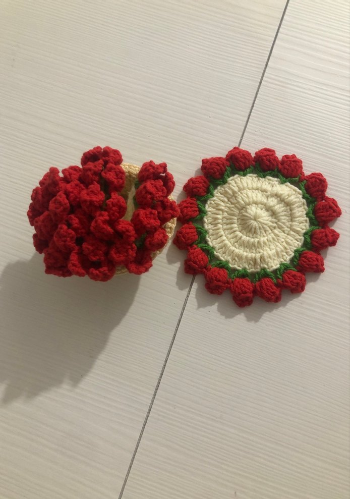 El Örgüsü Kırmızı Çiçekli Bohem bardak altlığı - Görsel 2