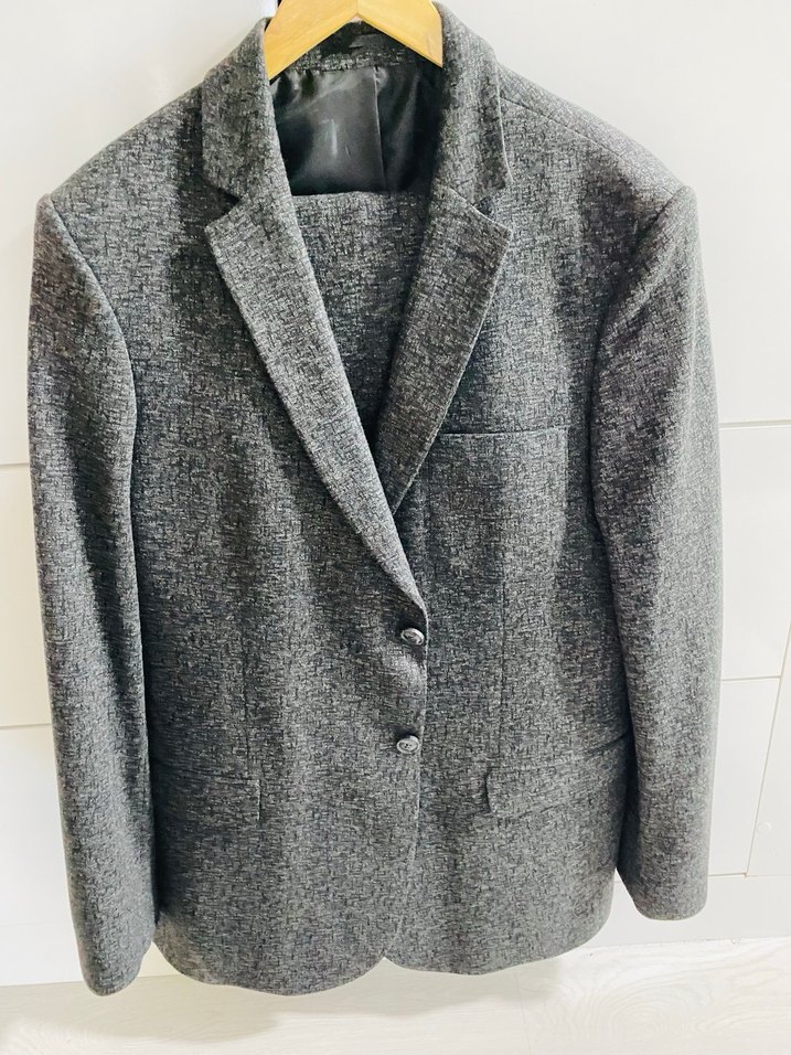 Gri Düğmeli Erkek takım elbise-ofis - Görsel 4