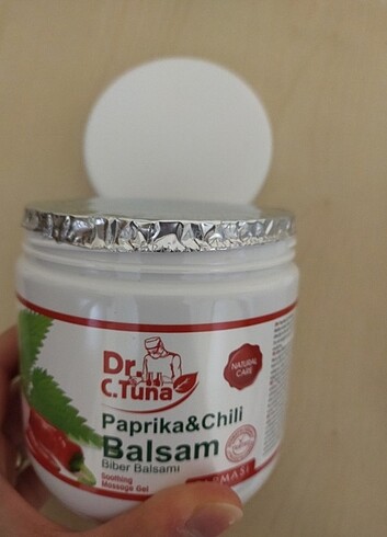 Farmasi Farmasi kırmızı biberli balsam