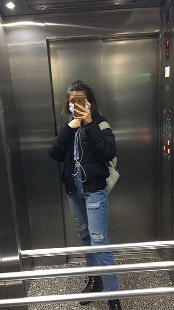 Trendyolmilla yırtık jean