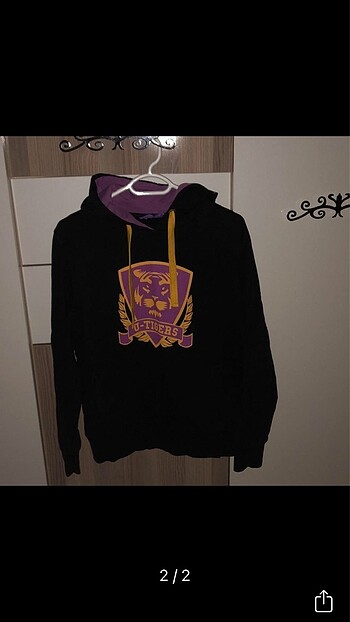 Siyah sweatshirt