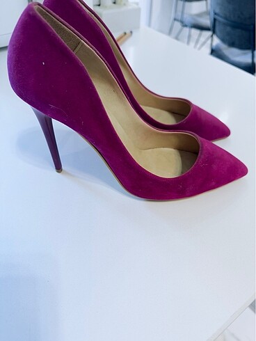 Bambi Stiletto