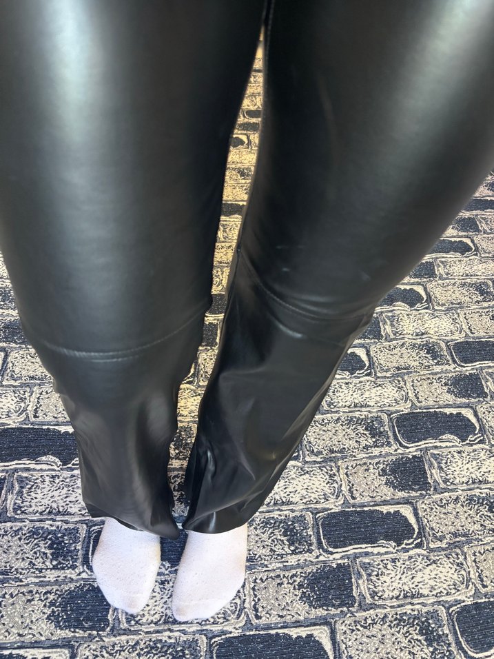 Siyah Deri Kadın Pantolon - Görsel 2