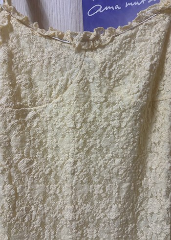 Dantel Detaylı sarı Kolsuz Midi Elbise - Görsel 2