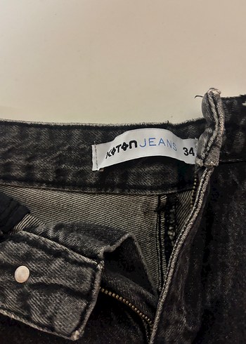 Düğmeli Siyah Mini Denim Şort - Görsel 3