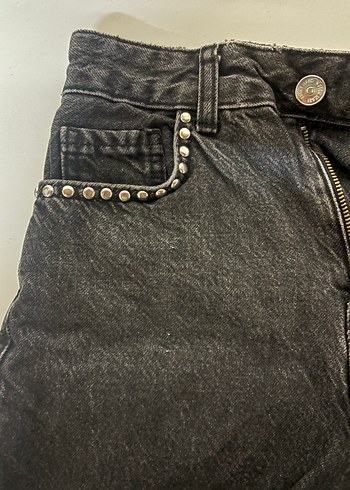 Düğmeli Siyah Mini Denim Şort - Görsel 2